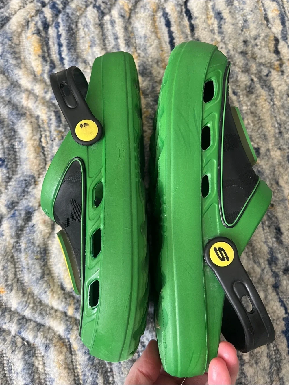 Skechers John Deere slides size 5 green